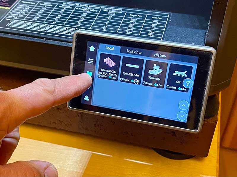 Obsluga drukarki 3D podczas kursu